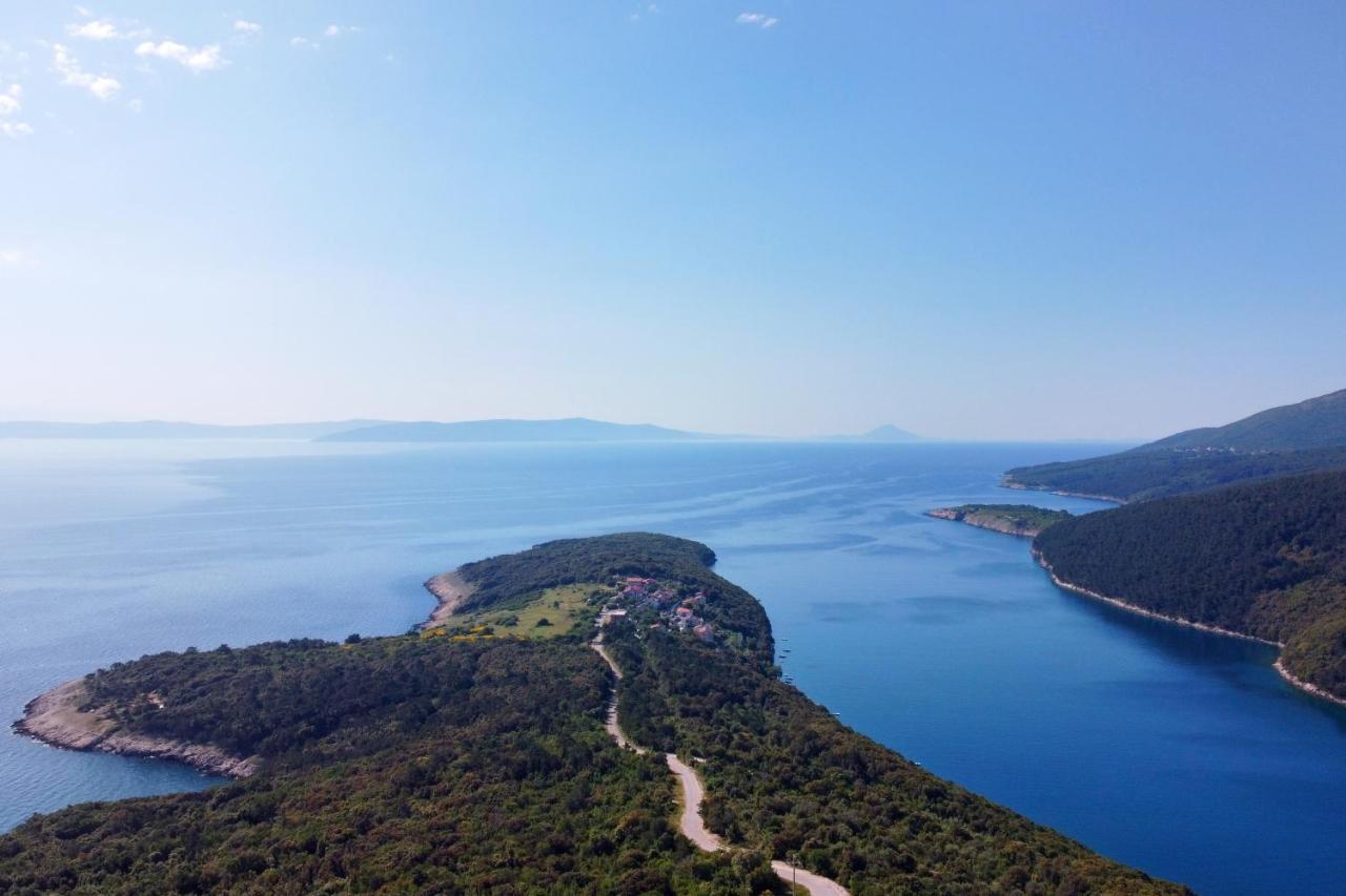 Apartments By The Sea Duga Luka - Prtlog, Labin - 2335 Bagian luar foto