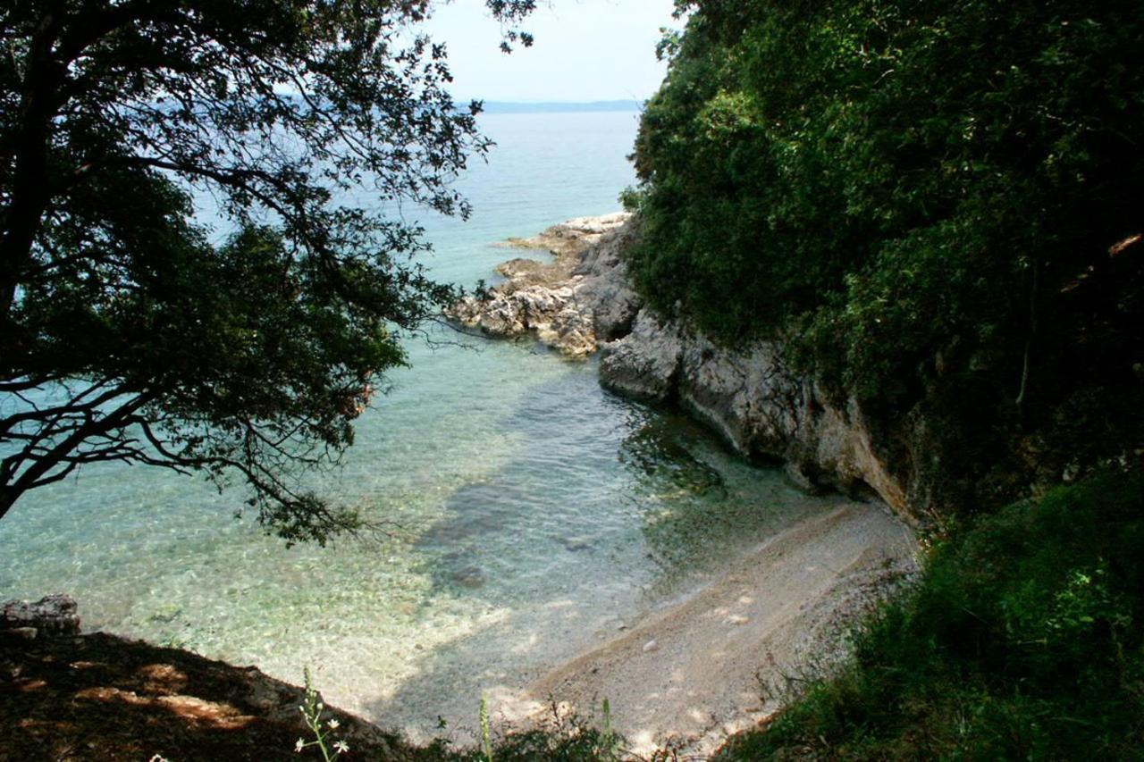 Apartments By The Sea Duga Luka - Prtlog, Labin - 2335 Bagian luar foto