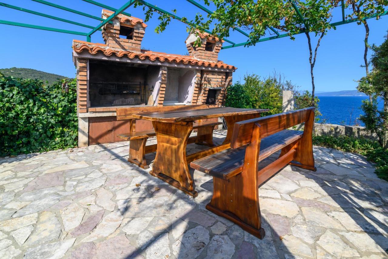 Apartments By The Sea Duga Luka - Prtlog, Labin - 2335 Bagian luar foto