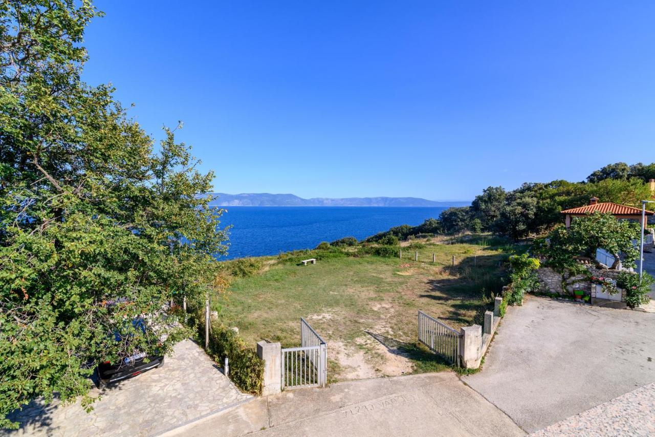 Apartments By The Sea Duga Luka - Prtlog, Labin - 2335 Bagian luar foto